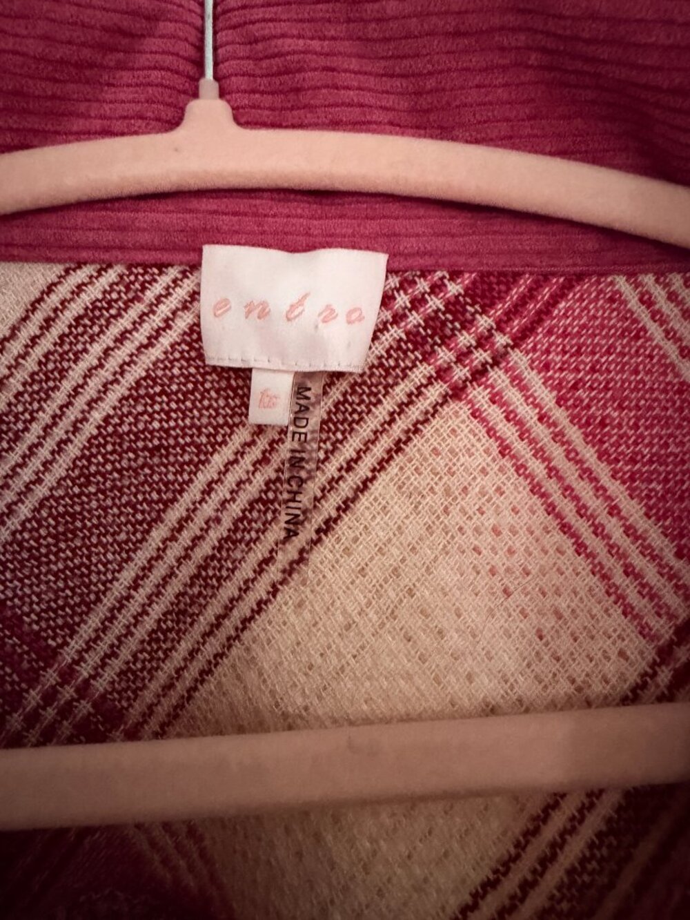 Entro Shacket - Picture 2 of 3